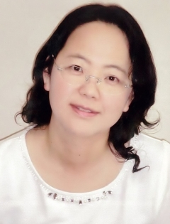 野村 由美